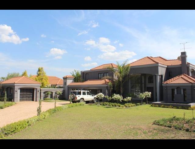 4 BEDROOM HOUSE FOR SALE IN SADDLEBROOK ESTATE